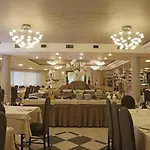 Otel Splendid Sole Manerba del Garda