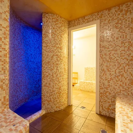 Отель Splendid Sole 4*