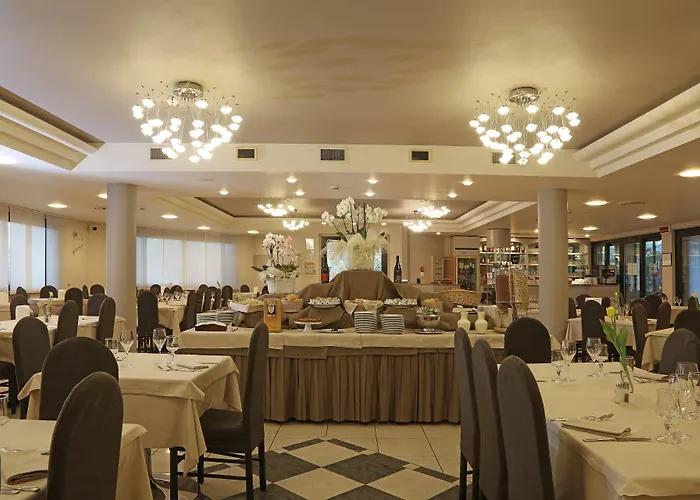 Hotel Splendid Sole Manerba del Garda
