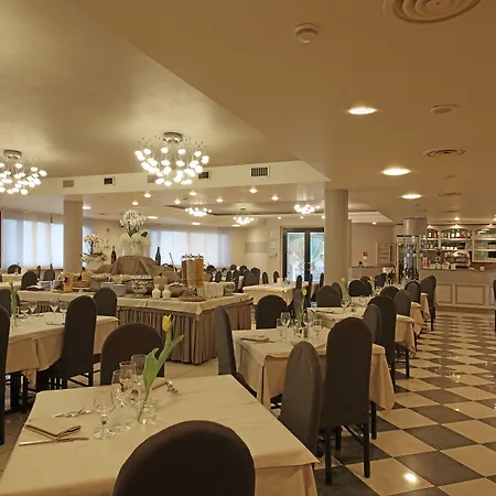 Splendid Sole 4* Manerba del Garda
